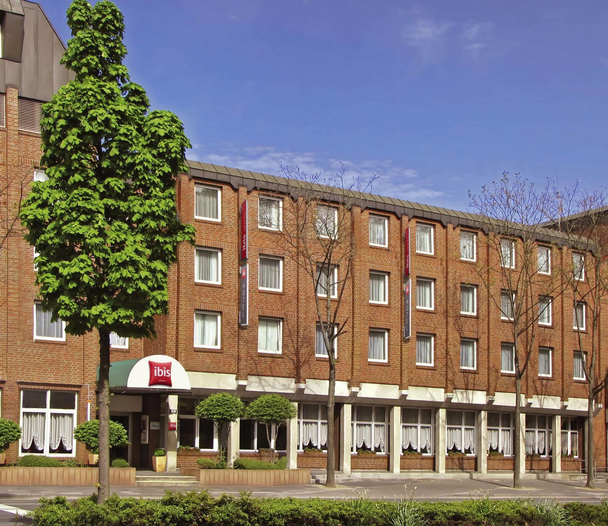 Hotel Ibis Paderborn City Extérieur photo